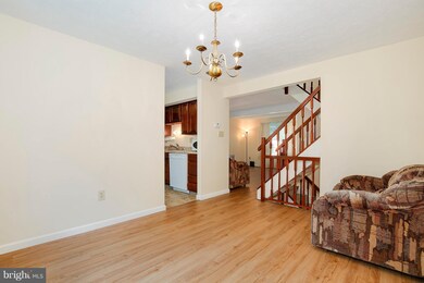 19524 Twinflower Cir, Germantown, MD 20876 - photo 6