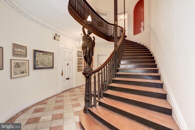 700 Cathedral St unit 301, Baltimore, MD 21201 - photo 2