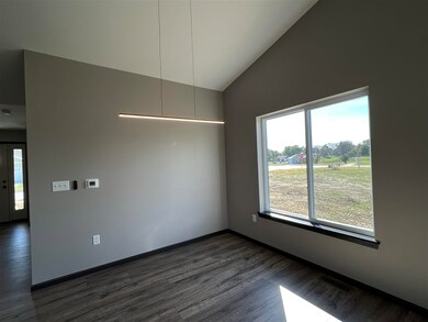 6 Lazy Brook Dr, West Branch, IA 52358 - photo 6