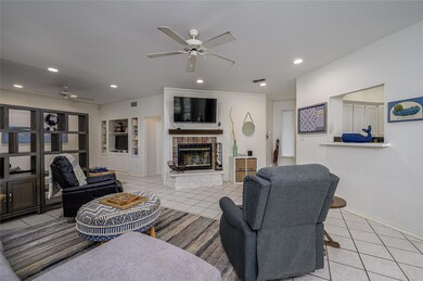 1039 Lakecrest Dr, Pottsboro, TX 75076 - photo 6