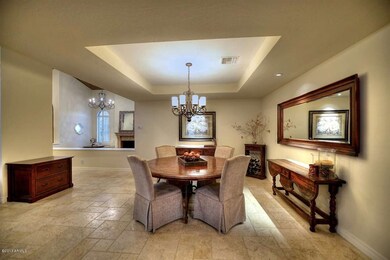 007_Dining Room