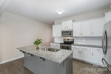 1839 Tradd Ave, Clover, SC 29710 - photo 6