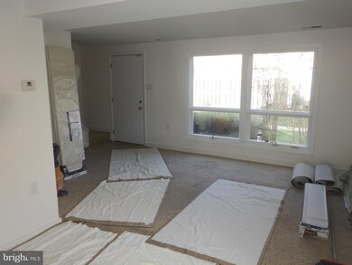 554 West Ct unit 554, Glen Burnie, MD 21061 - photo 3