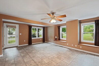 105 S Adams St, Philo, IL 61864 - photo 6