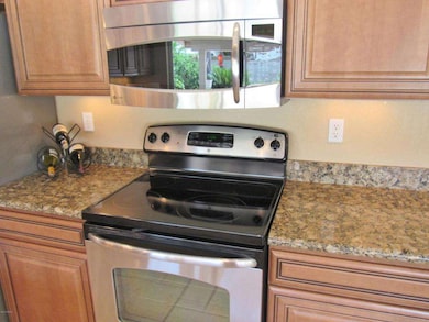 stove and microwave