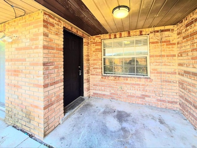 3141 Bloomingdale Villas Ct, Brandon, FL 33511 - photo 7