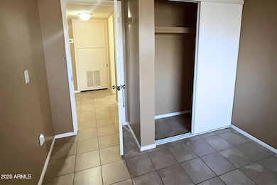 3313 W Harmont Dr unit 2, Phoenix, AZ 85051 - photo 6