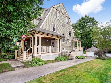 37 Pomfret St, West Roxbury, MA 02132 - photo 2