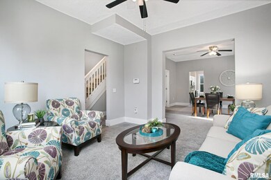 602 W 9th St, Davenport, IA 52803 - photo 6