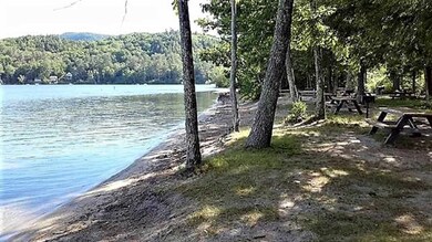 Easy to image yourself relaxing here! Changing are