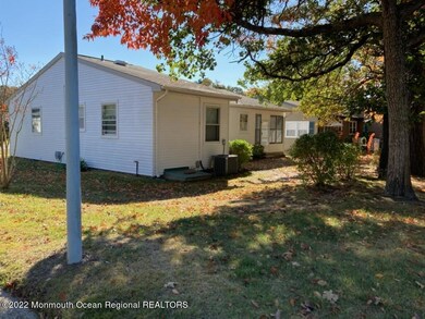 18 Norwalk Ave unit 70, Whiting, NJ 08759 - photo 4