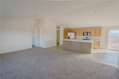 5746 Eden Rd, Golden Valley, AZ 86413 - photo 5