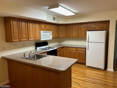 900 South Ave unit 8, Plainfield, NJ 07062 - photo 3