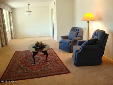 Living Dining Area
