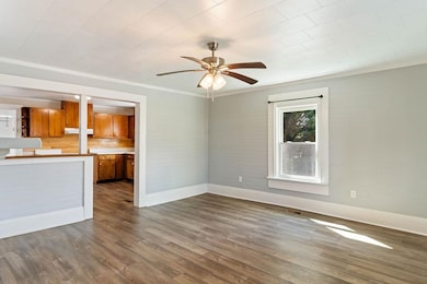 320 Johns St, Union, SC 29379 - photo 6