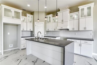 530 Country Club Dr, Alamo, TX 78516 - photo 5