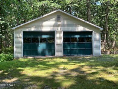 109 Redstart Ct, Hawley, PA 18428 - photo 5