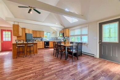 38 Keyes Hill Rd, Pelham, NH 03076 - photo 5