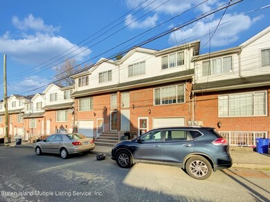 59 Mariners Ln