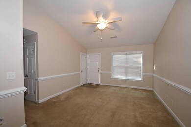 1205 Price Dr unit B, Greenville, NC 27834 - photo 4