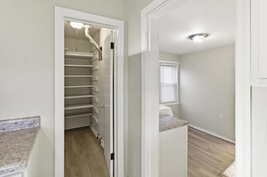 267 W High St, London, OH 43140 - photo 5