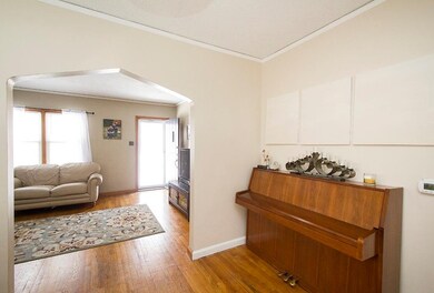 1711 47th St, Des Moines, IA 50310 - photo 7
