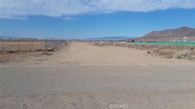 7050 Stetson Ave, Rosamond, CA 93560 - photo 5