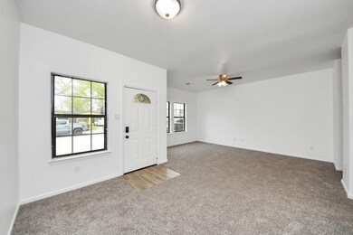 8115 Marcy Dr A B Dr unit A, Houston, TX 77033 - photo 6