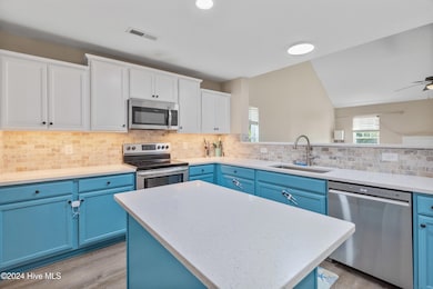602coralreefcourt_00007