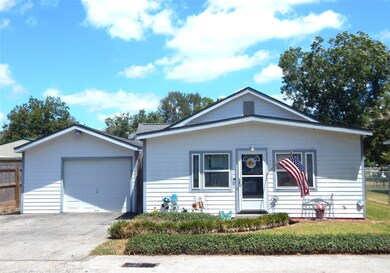 Welcome to this cute home.