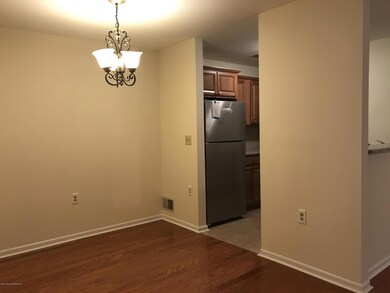 7 Fennec Ct, Tinton Falls, NJ 07753 - photo 5