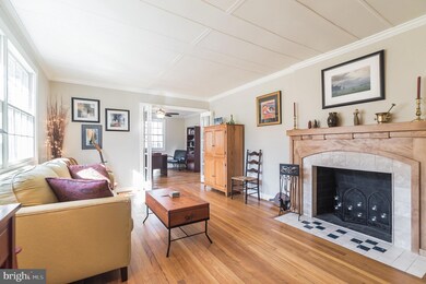 9000 Littleton St, Fairfax, VA 22032 - photo 6