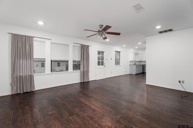 213 E Samuel St, Tyler, TX 75701 - photo 3