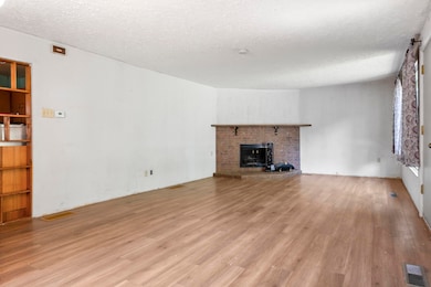 420 6th St, Havre, MT 59501 - photo 3