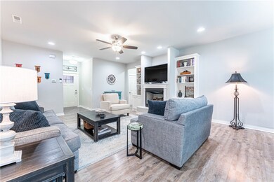 54 Overton Dr, Bella Vista, AR 72714 - photo 5