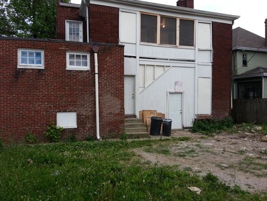 2626 Broad - 1