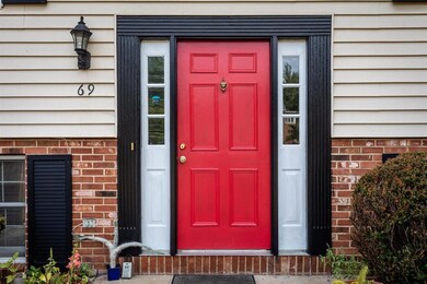 69 Middlebrook St, Harrisonburg, VA 22801 - photo 2