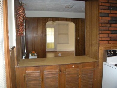 34 Lucille St, Providence, RI 02908 - photo 3