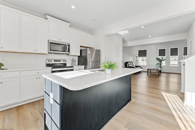 318 Bay St, Morgantown, WV 26508 - photo 3