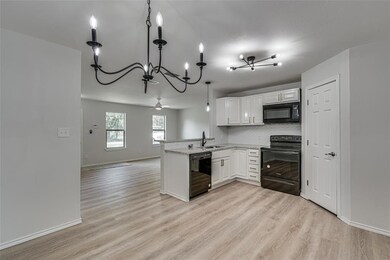 904 S Mckinney St, Ennis, TX 75119 - photo 5