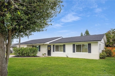 2489 NE 18th Ln, Jensen Beach, FL 34957 - photo 3