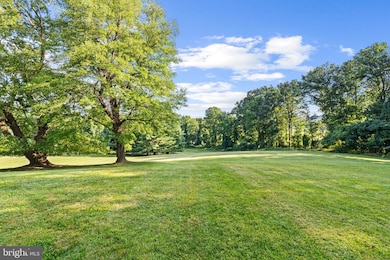 11129 Falls Rd, Lutherville Timonium, MD 21093 - photo 5