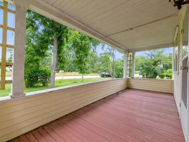 508 Valley View Dr, Cedar Rapids, IA 52403 - photo 5