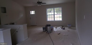 42 Cavalier Estates Dr, Harpers Ferry, WV 25425 - photo 4