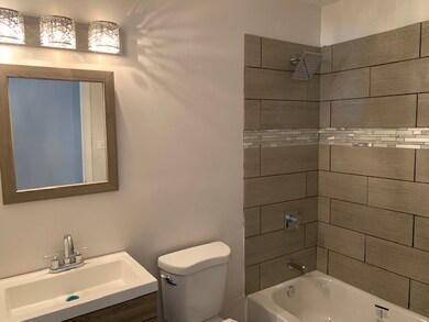 2619 Turtle Creek Dr, Hazel Crest, IL 60429 - photo 7