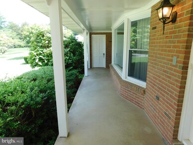 2406 Forest Hill Rd, Marriottsville, MD 21104 - photo 4