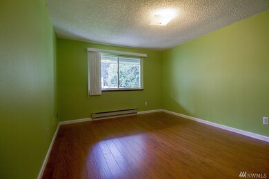 8019 196th St SW unit 5C, Edmonds, WA 98026 - photo 2