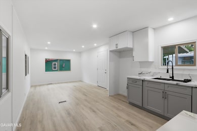 43850 20th St E unit 80, Lancaster, CA 93535 - photo 6