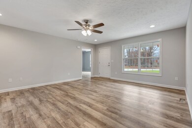 5377 Old Manchester Hwy, Tullahoma, TN 37388 - photo 4