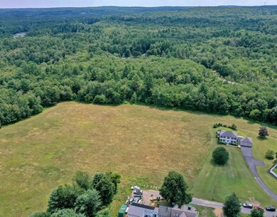 15 Darling Ln, Sutton, MA 01590 - photo 2